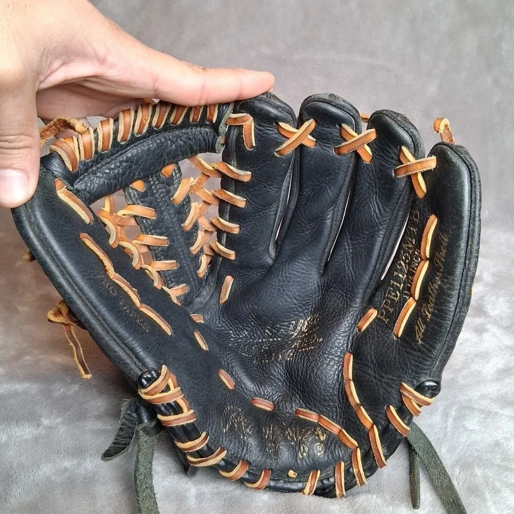Rawlings PPE1125MTB Baseball‎ Glove 11 1/4 Right Hand Throw Black